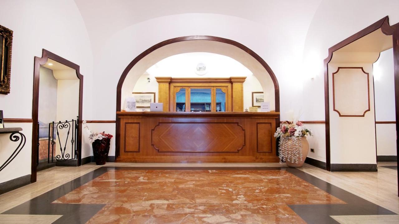 Hotel Cesare 14 Napoli Eksteriør bilde